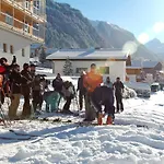Base Aktivhotel Montafon Hotel 3*