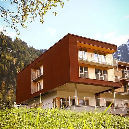 Base Aktivhotel Montafon 3*
