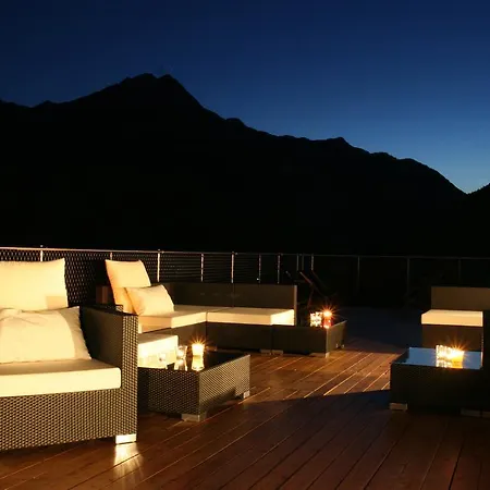 酒店 Base Aktivhotel Montafon 3*