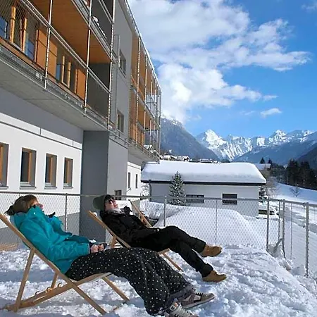 Base Aktivhotel Montafon Hotel 3*