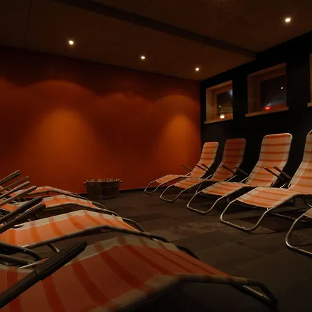 Base Aktivhotel Montafon فندق سانكت غالنكرش