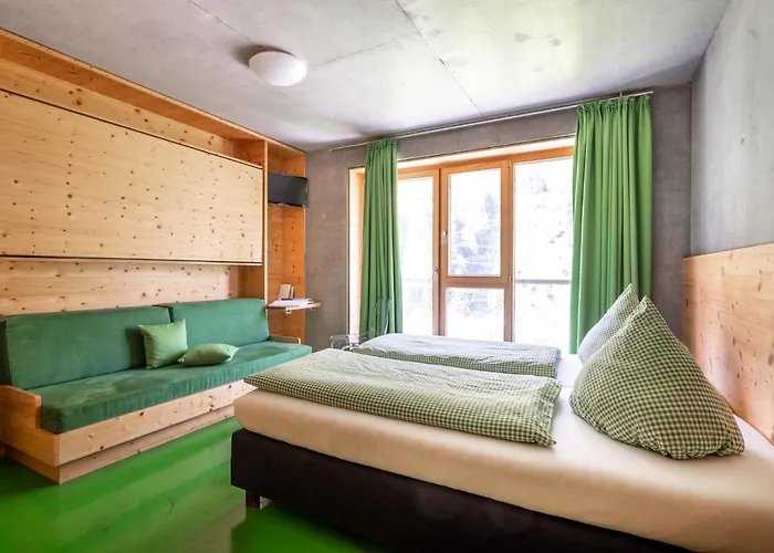 Hotel Base Aktivhotel Montafon