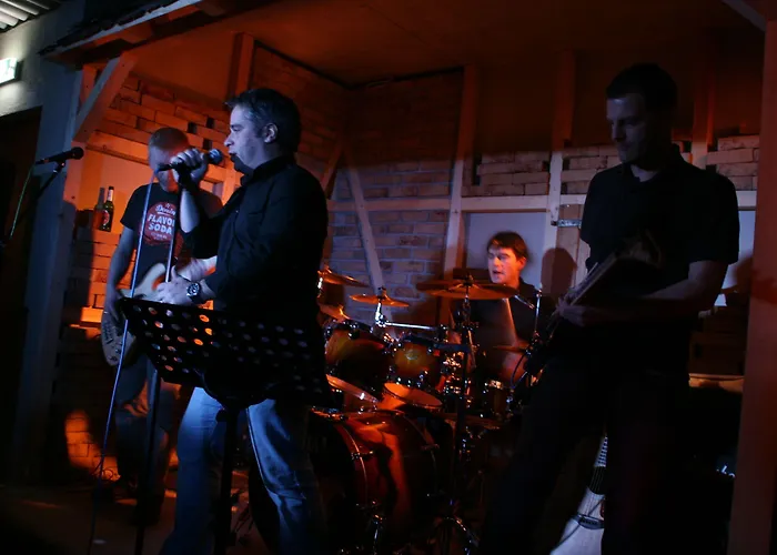 Base Aktivhotel Montafon Hotel 3*